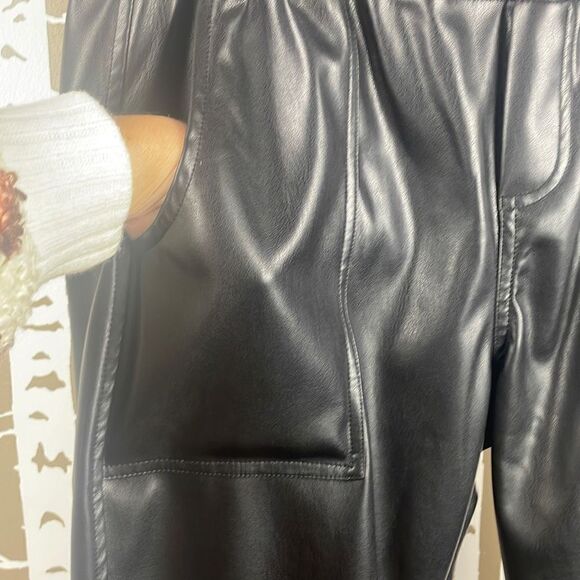 Sundays Brasada NEW $216 Faux Leather Joggers sz M Black - Picture 9 of 13